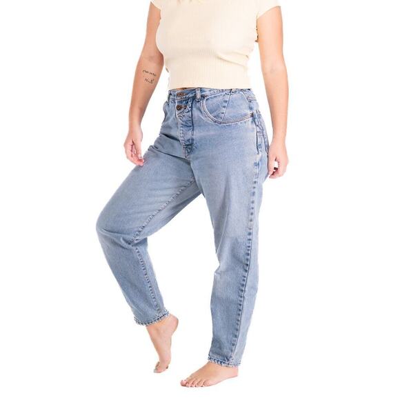 Vintage 90s Bonjour Light Wash Tapered Mom Jeans - Picture 4 of 10